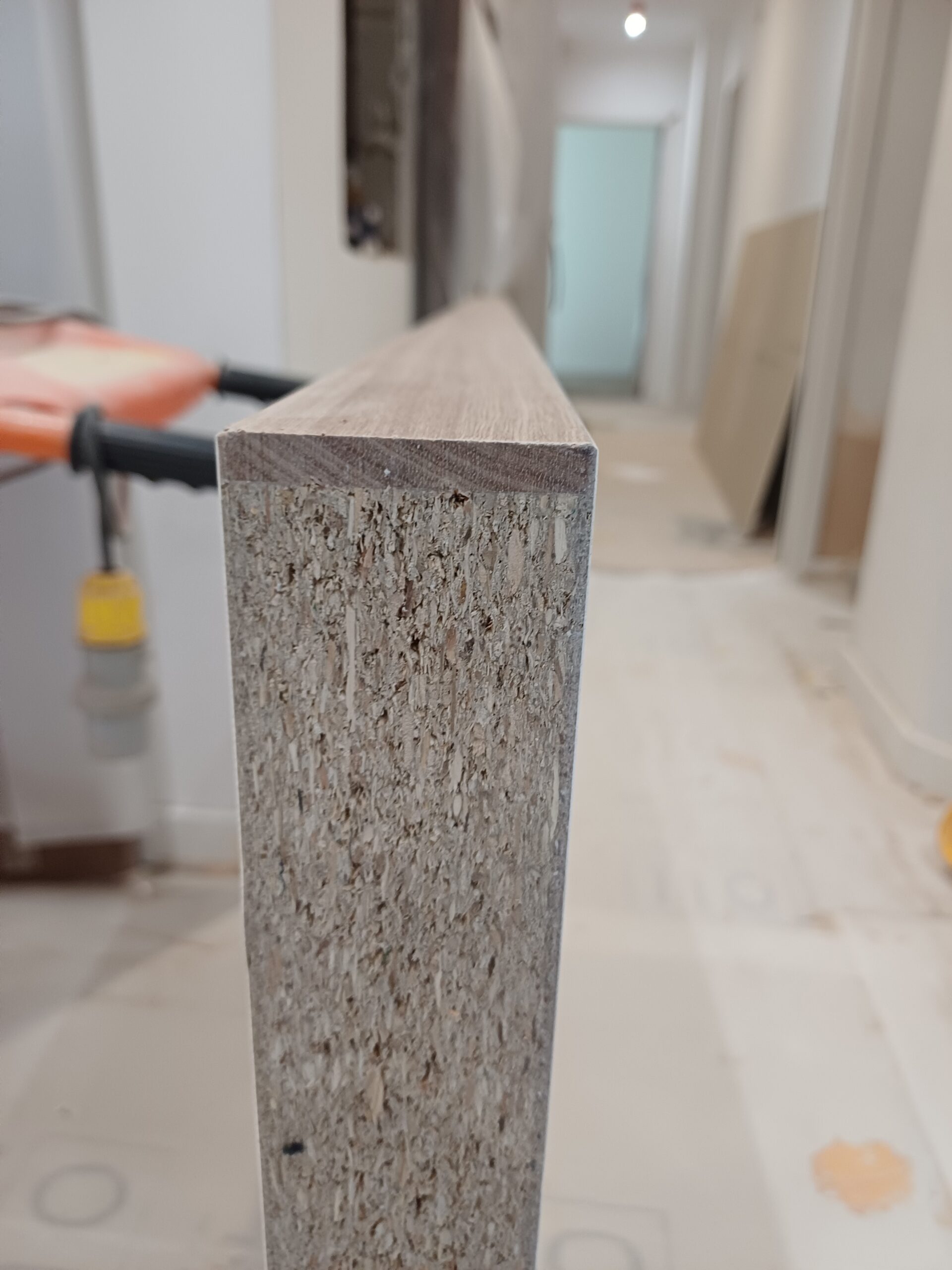 Fire door leaf construction and lippings